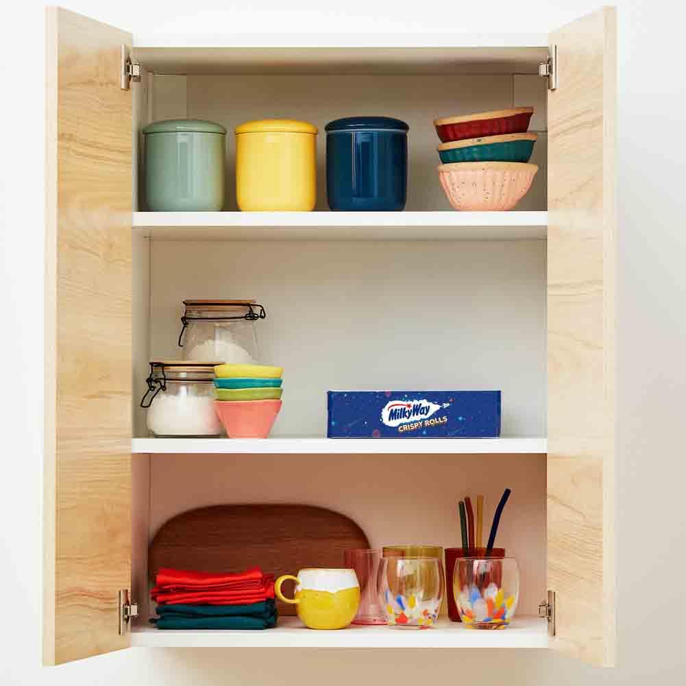 Milky Way Crispy Rolls, Milk Chocolate Biscuit Snack Bar, 24 x 22.5 g