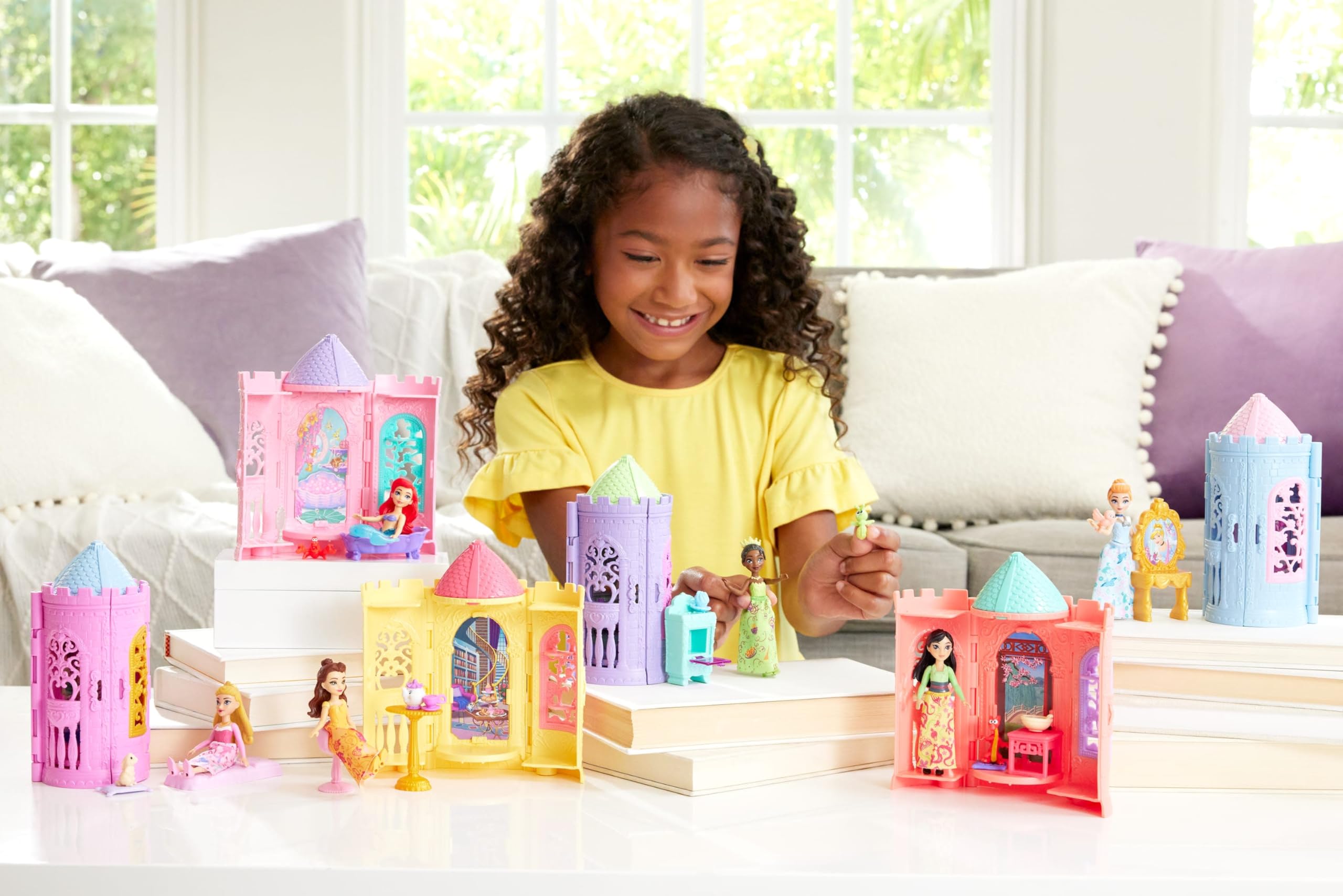 Mattel Disney Princess Tower Surprise - Stacking Playset with Mystery Doll & Accessories