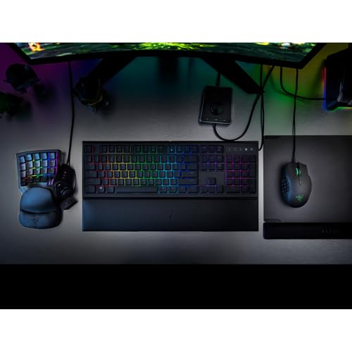 Razer Tartarus V2 Mecha-Membrane Gaming Keypad – 32 Programmable Keys, Chroma RGB, Ergonomic Design