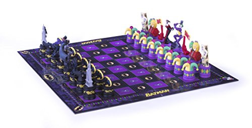 The Noble Collection Batman Vinyl Chess Set (NN4680)