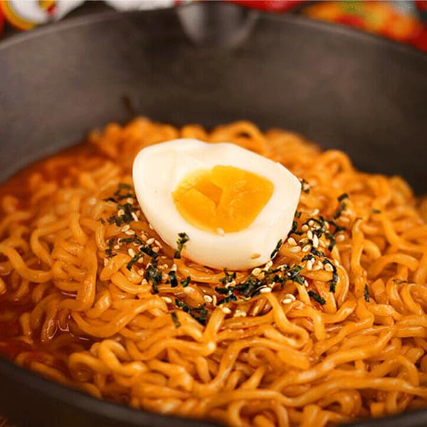 Saras Flavours of Asia Bulldak Hot Chicken Ramen - Spicy Korean Noodles | 140g Pack of 5