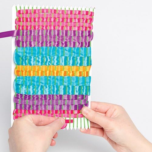 Baker Ross AC132 Weaving Cards - 30 Pack Craft Kit for Kids, 800gsm Card, 22 x 14 cm 2