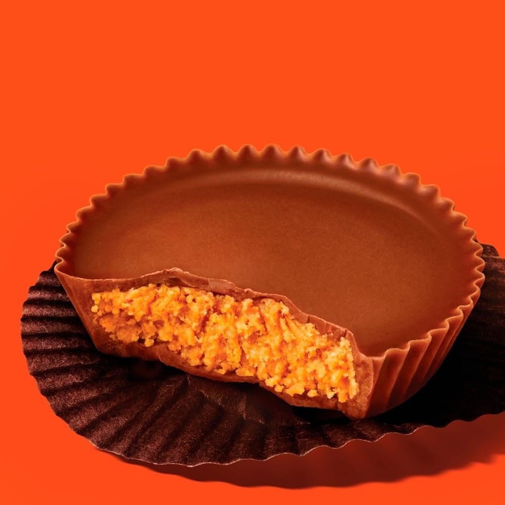 Reese's Snack Size Peanut Butter Cups Chocolate Candy Variety Pack - 297g 2