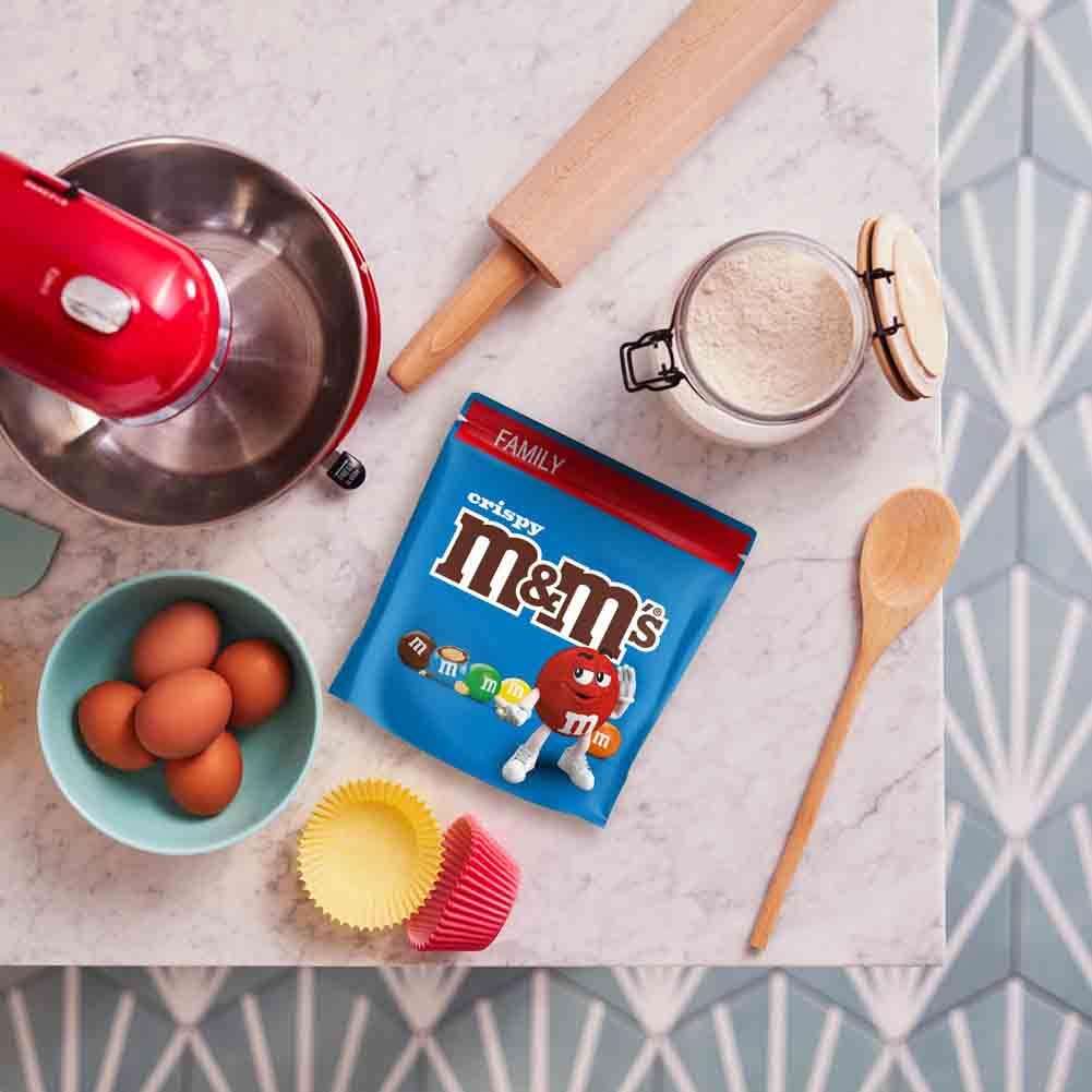M&M's Crispy Chocolate Pouch 374g - Family Size Snack Pack