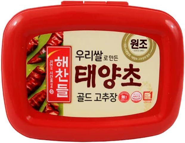 CJ Haechandle Medium Hot Chilli Pepper Paste (Square) Gochujang, 500g