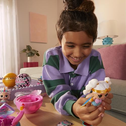 L.O.L. Surprise! Eye Spy Series Tots - 8 Collectible Dolls with Colour-Change Feature & Multiple Surprises