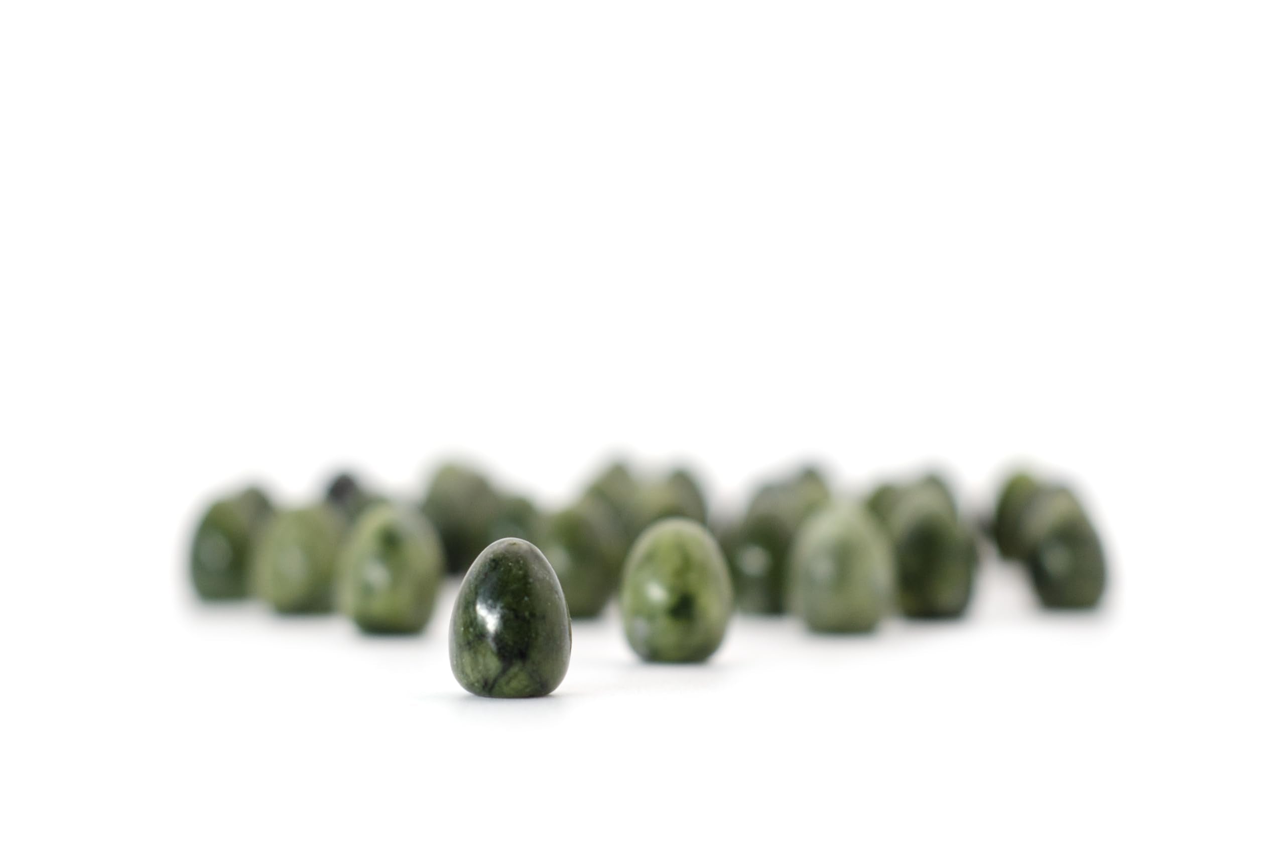 Stonemaier Games Wyrmspan & Wingspan Stone Eggs Board Game Accessory 8