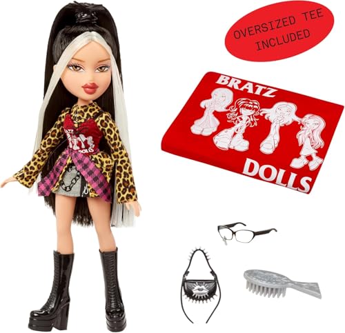 Bratz Stylin' Jade Fashion Doll with Customizable T-Shirt and Accessories 11