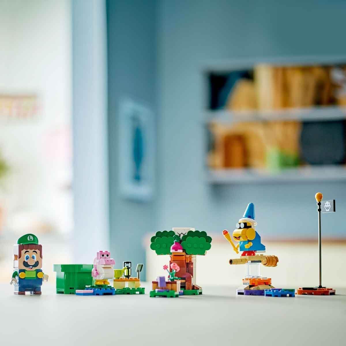 LEGO Super Mario Adventures with Interactive Luigi Toy Set 71440