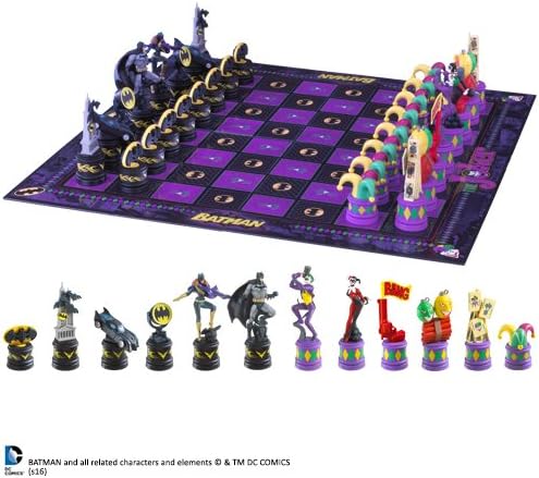 The Noble Collection Batman Vinyl Chess Set (NN4680)