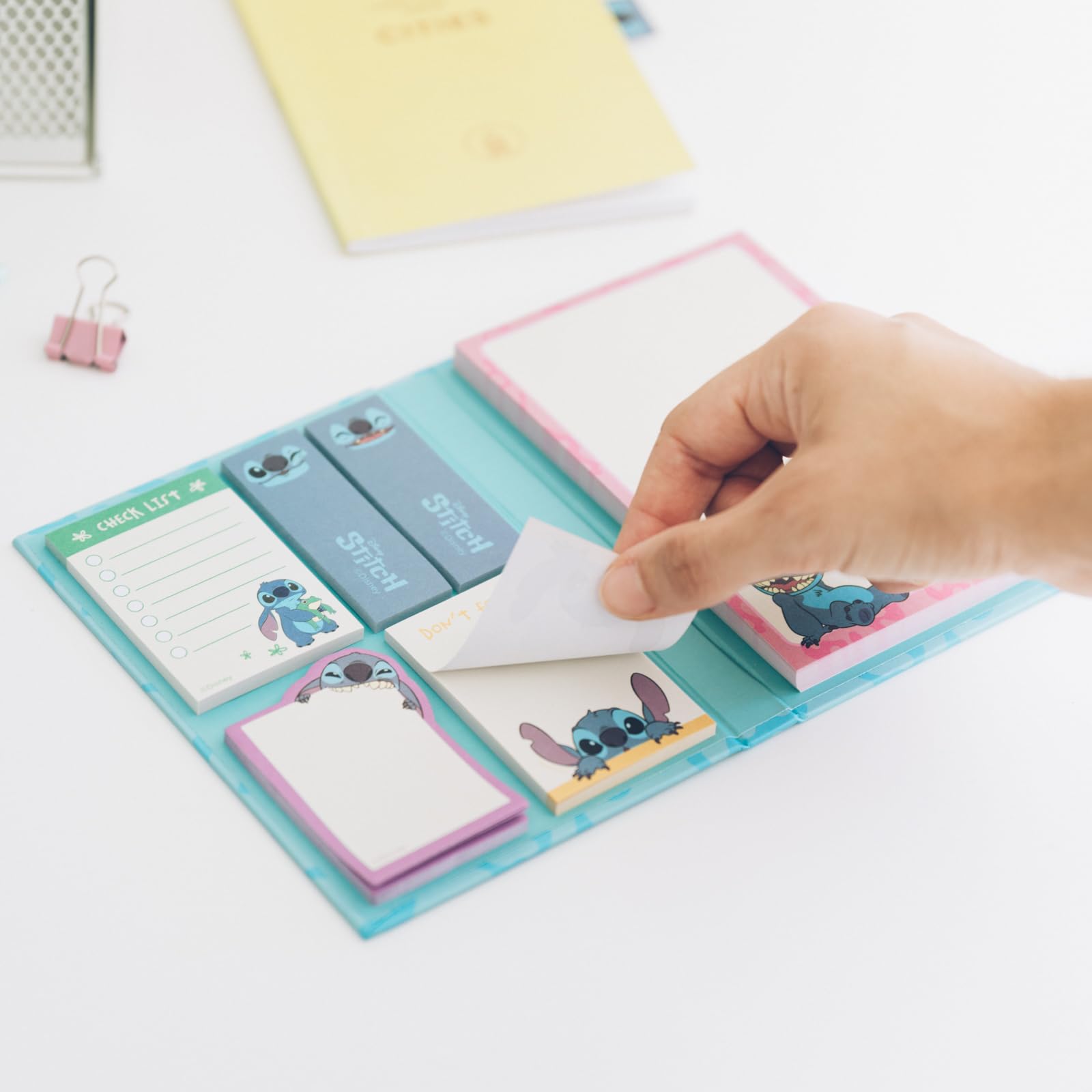 Grupo Erik Disney Stitch Sticky Notes Set - 6 Notepads in Varied Sizes | Blue 4