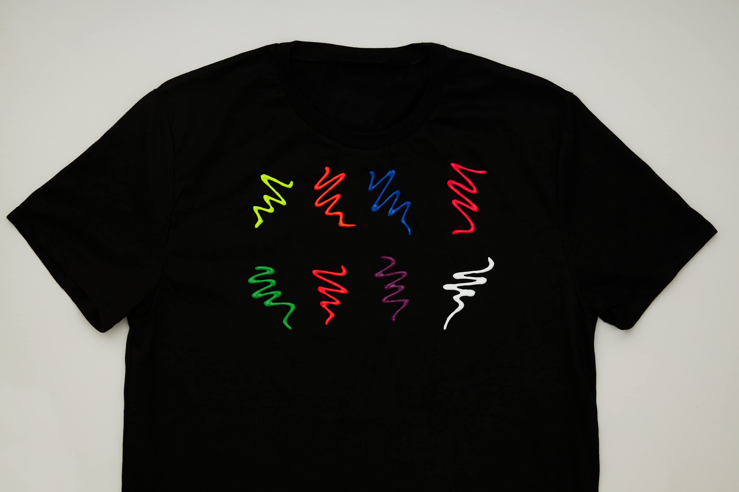 Moon Glow - Neon UV 3D Fabric Paint - 125ml - Intense Red 16