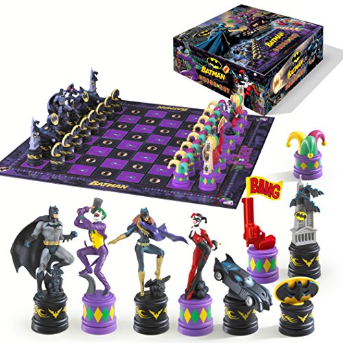 The Noble Collection Batman Vinyl Chess Set (NN4680)