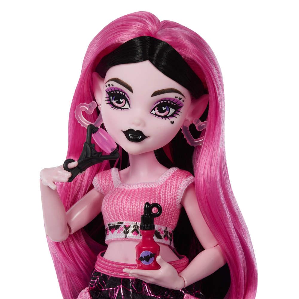 Monster High Draculaura Self-Scare Secrets Doll with 13 Accessories | Ages 4+ | Multicolor 4