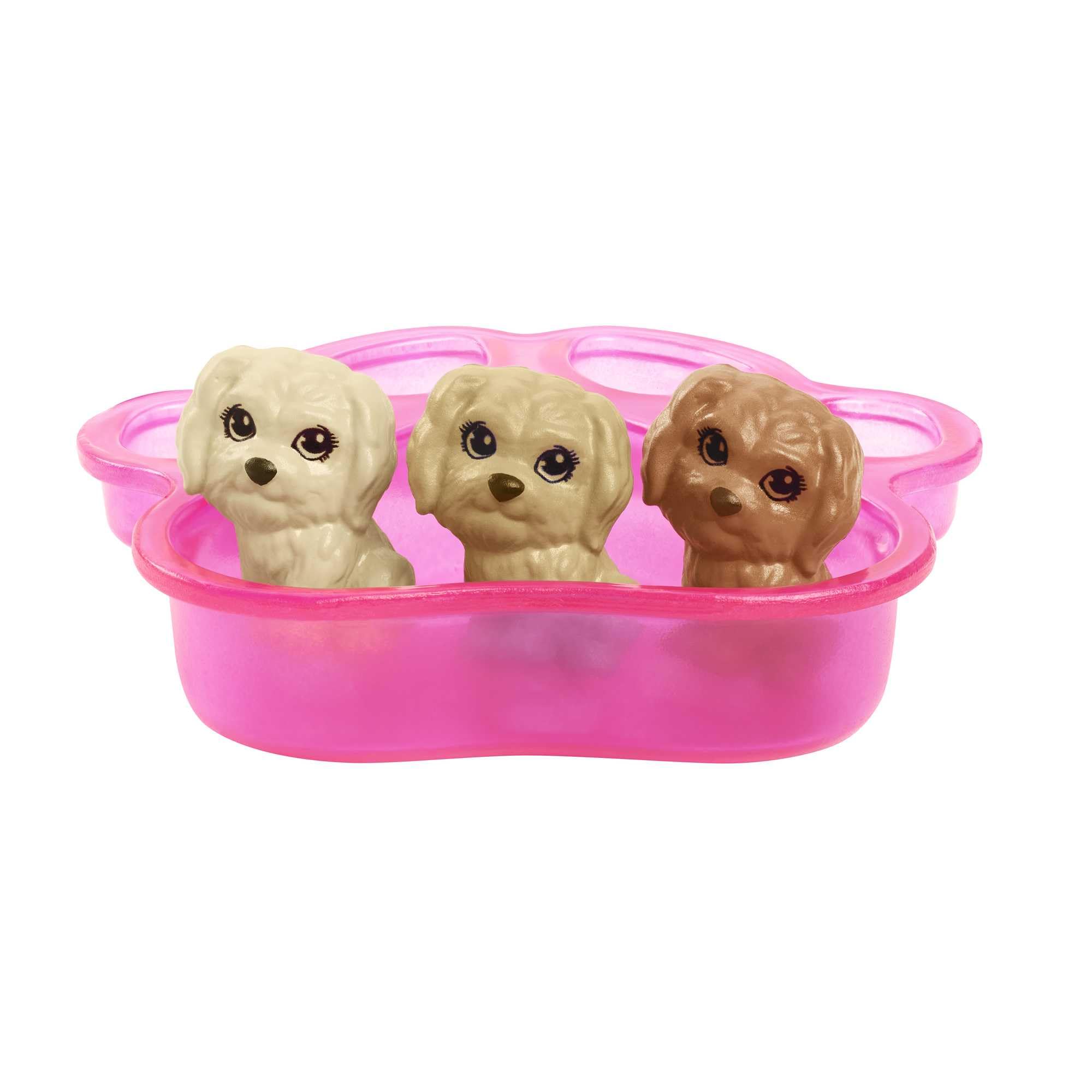 Barbie Newborn Pups Playset with Blonde Doll, Mommy Dog, 3 Puppies, and 11 Accessories | Ages 3-7 7