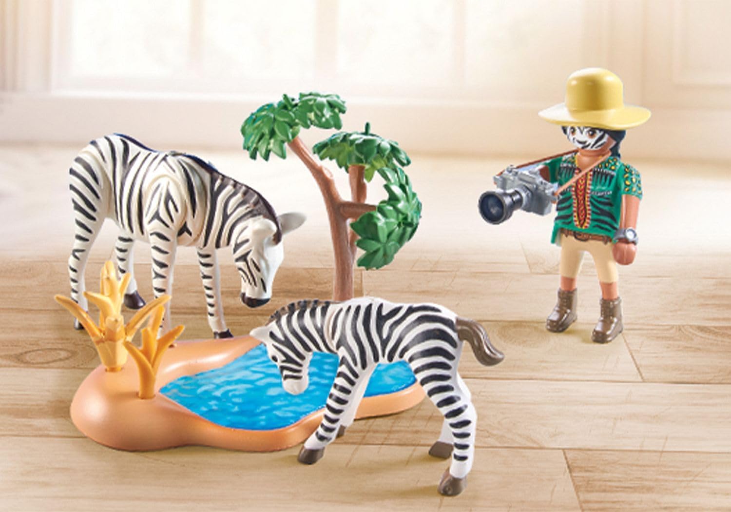 Playmobil 71295 Wiltopia Photographer with Zebras, exploring the animal kingdom, 2