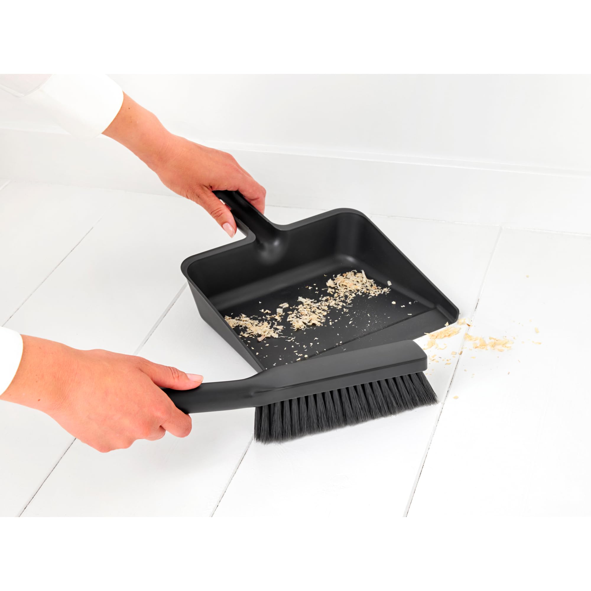 Brabantia SinkSide Dustpan and Brush Set - Space-Efficient Storage | High Rim Dustpan | Bristle Comb 6