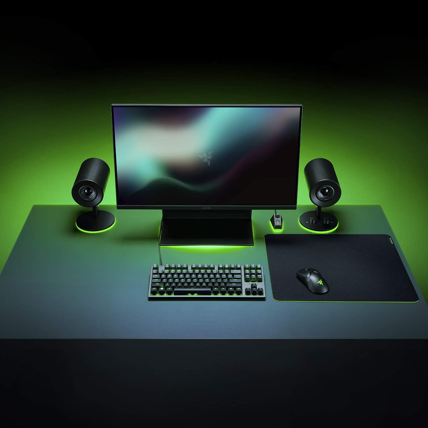 Razer Gigantus V2 Large - Soft Large Gaming Mouse Mat for Speed and Control (Non-Slip Rubber, Textured Micro-Weave Cloth, 45 x 40 x 0.3cm) Black 2