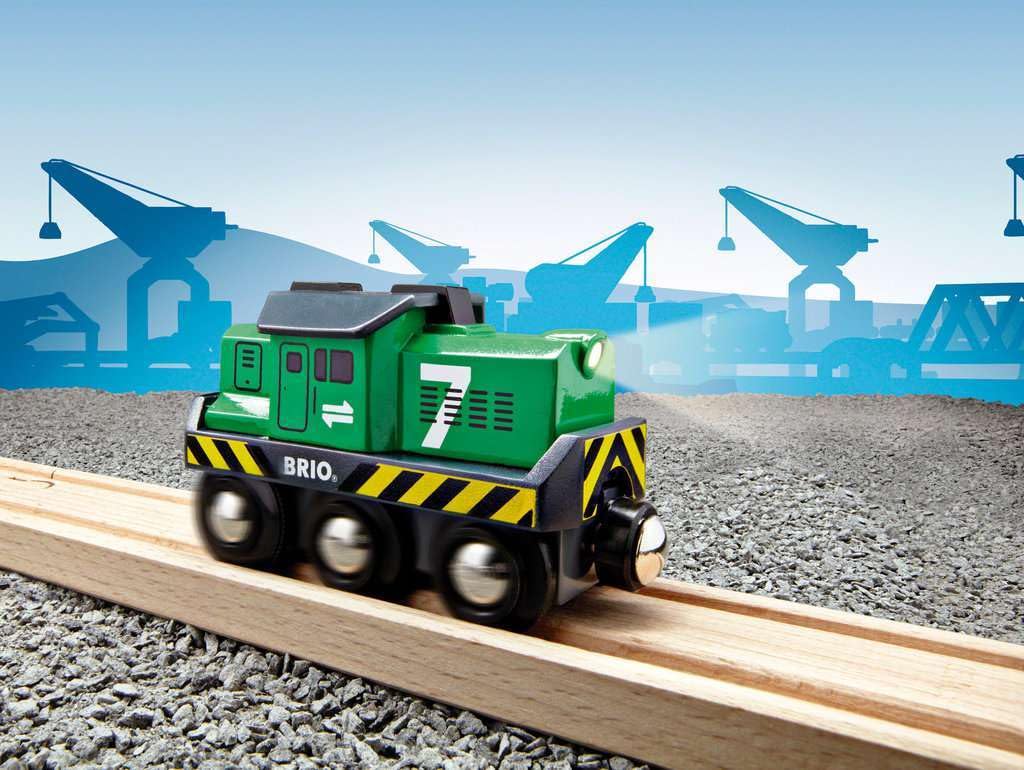 BRIO Battery Powered Freight Engine Train | Retro Design | Ages 3+