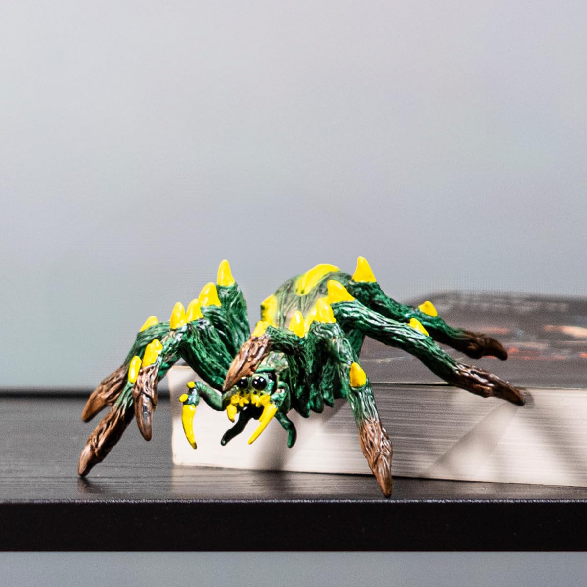 schleich BattleCave Jungle Tarantula - Fantasy Action Figure for Ages 7-15 2