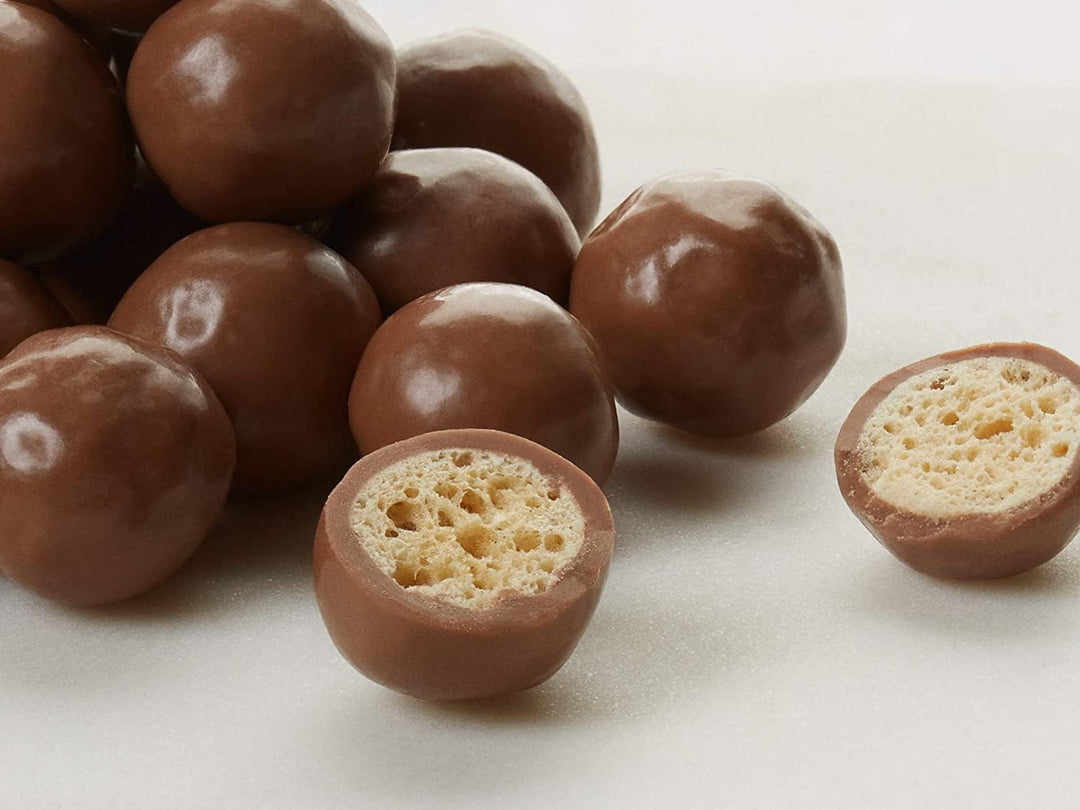 Maltesers Milk Chocolate & Honeycomb Gift Box of Chocolates 110g