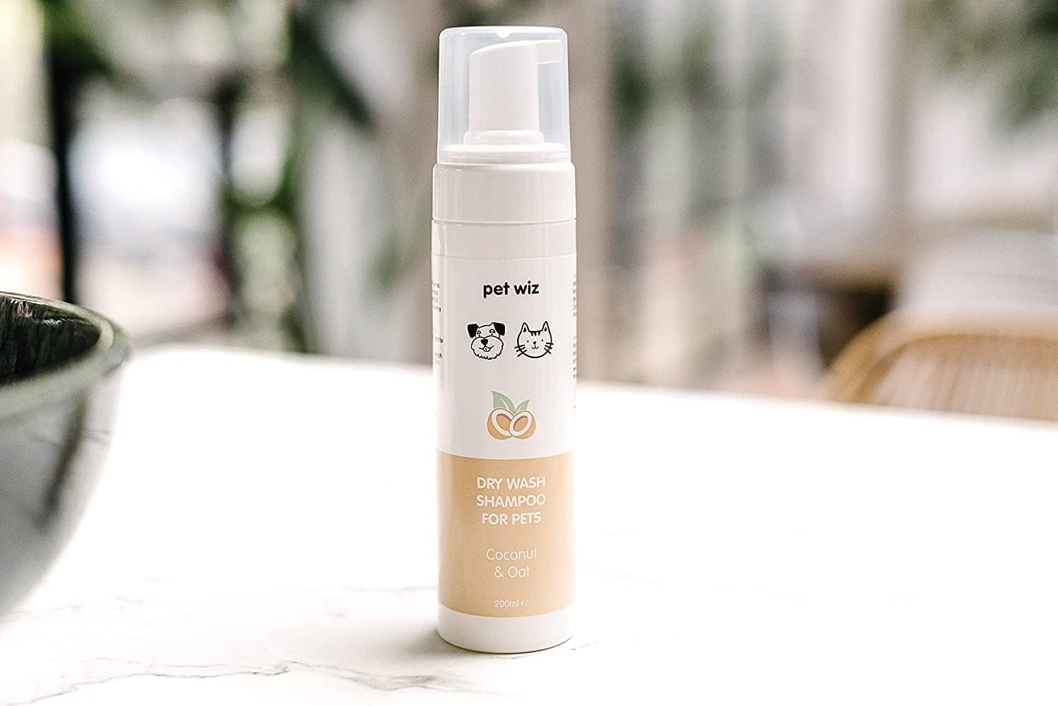 pet wiz Waterless Mousse Shampoo for Dogs - Coconut & Oat Scent | Nourishing & Deodorising | 200ml