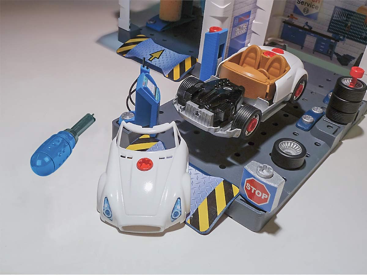 Theo Klein 8647 Bosch Car Service Station - Playset with Car Wash & Dismantlable Car 3