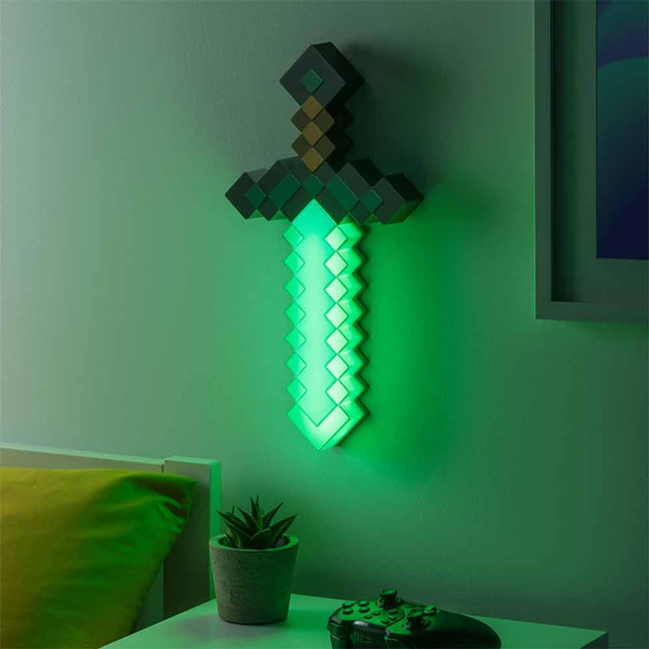 Paladone Minecraft Diamond Sword Light - 40cm Tall | 3 Dynamic Modes | USB-C or Battery Powered 4