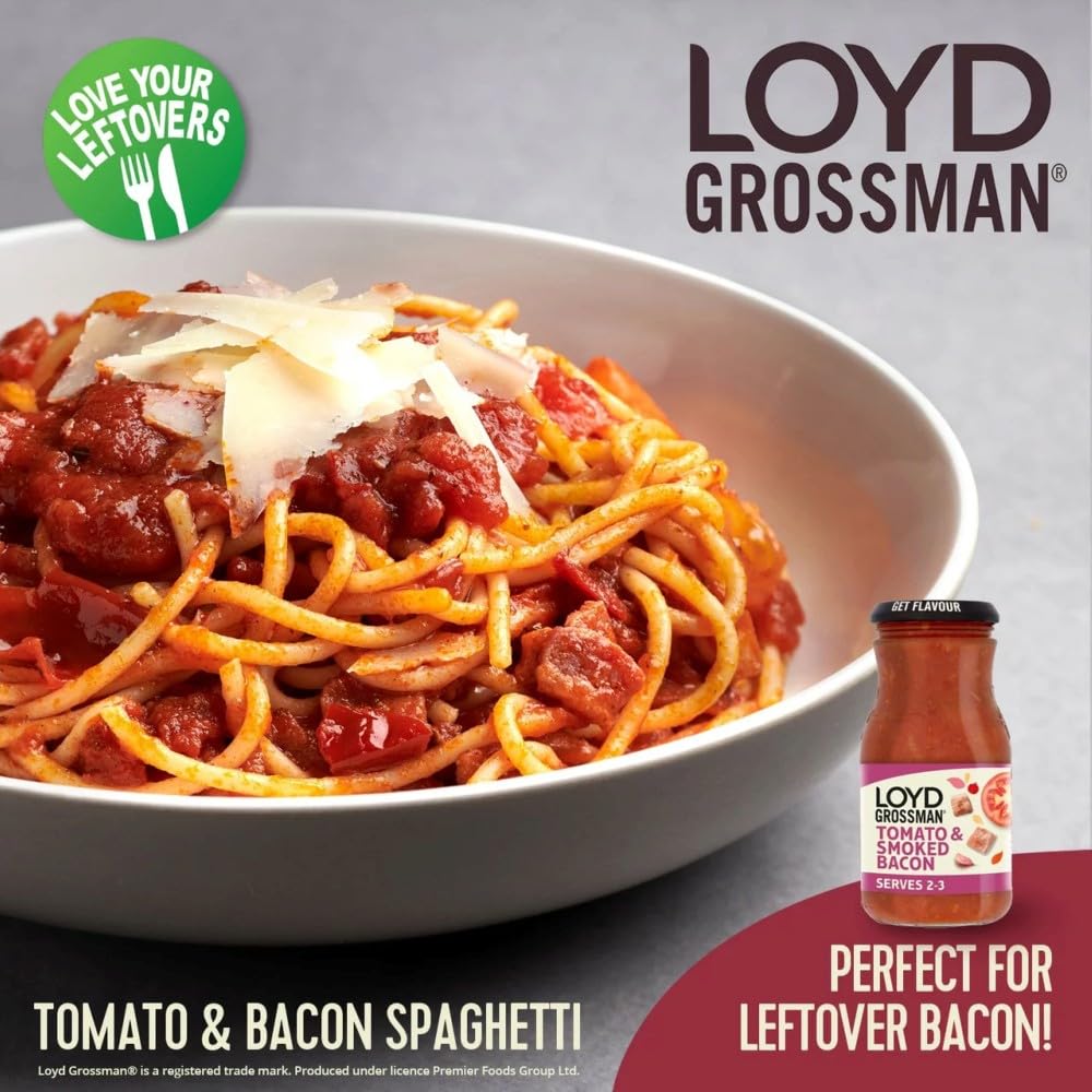 Loyd Grossman Italian Tomato & Smoked Bacon Sauce – Rich Tomato Base with Smoked Bacon & Red Chilli, 350g