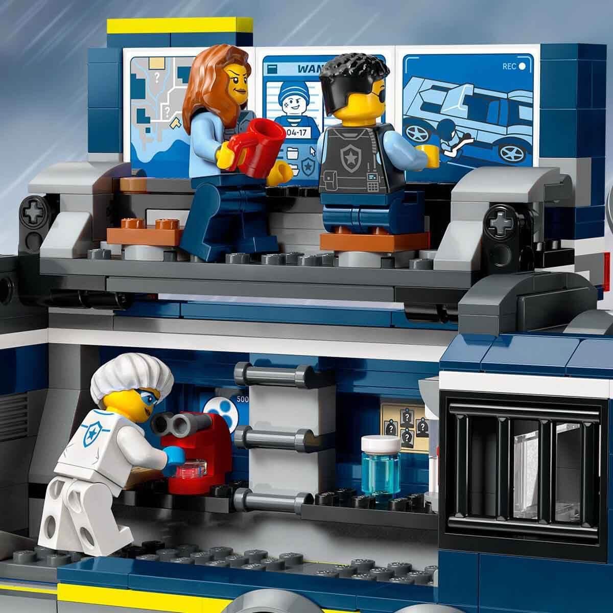 LEGO City Police Mobile Crime Lab Truck Toy Set - 674-Piece Building Kit for Kids 7+ 8