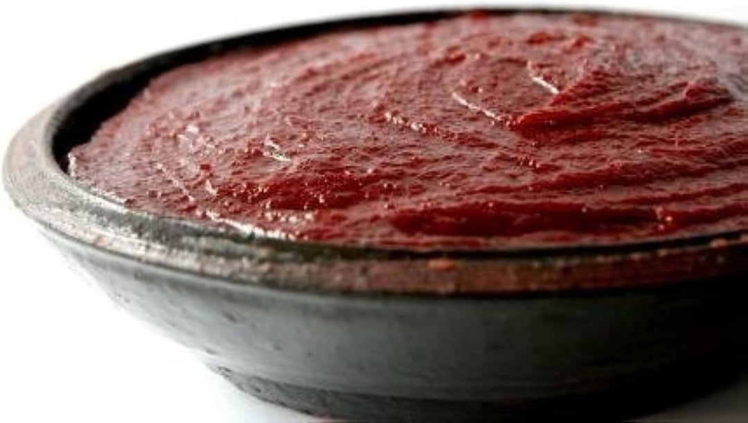 CJ Haechandle Medium Hot Chilli Pepper Paste (Square) Gochujang, 500g