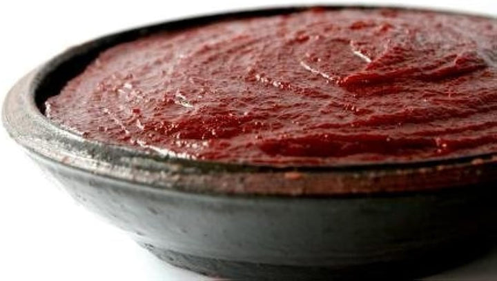 CJ Haechandle Medium Hot Chilli Pepper Paste (Square) Gochujang, 500g
