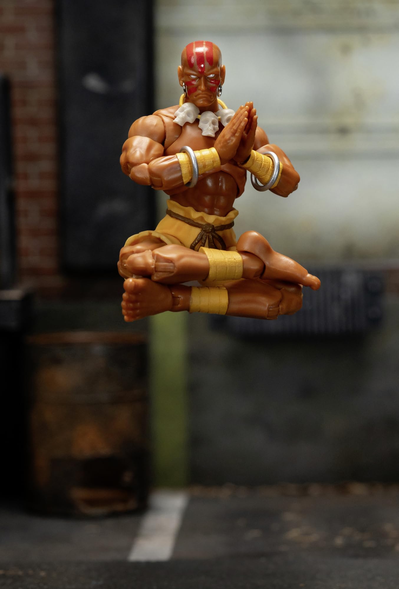 Jada Street Fighter Dhalsim Deluxe Collector Action Figure | 6-Inch (15 cm) | 1:12 Scale | 20+ Points of Articulation 5