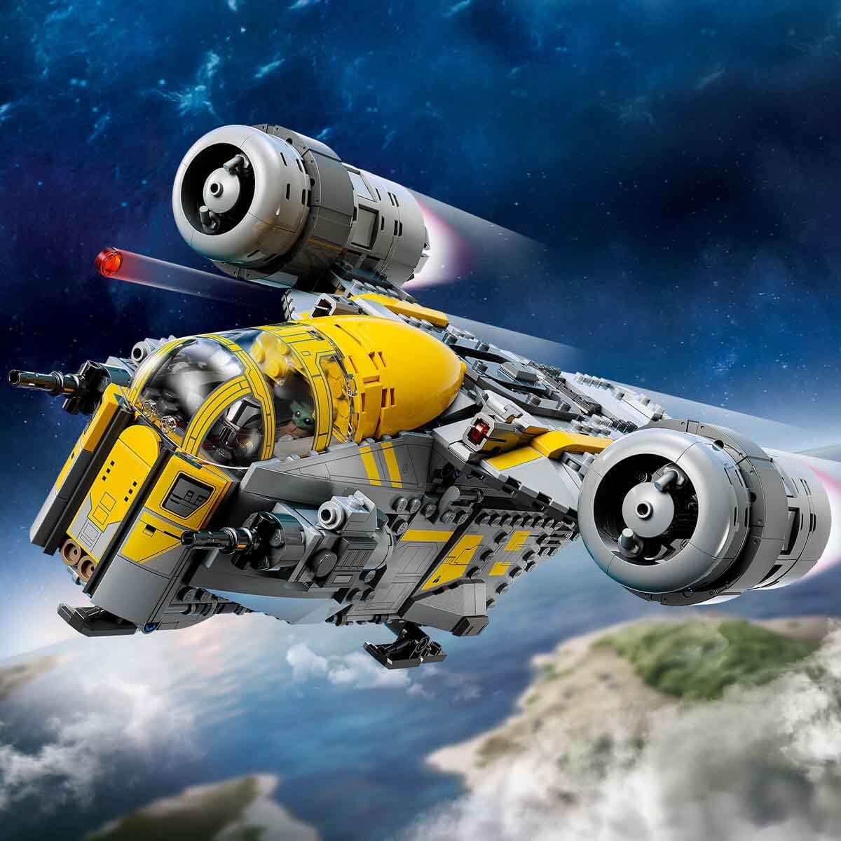LEGO Star Wars 75447 The Razor Crest Building Set | 5 Characters | Ages 10+ 2
