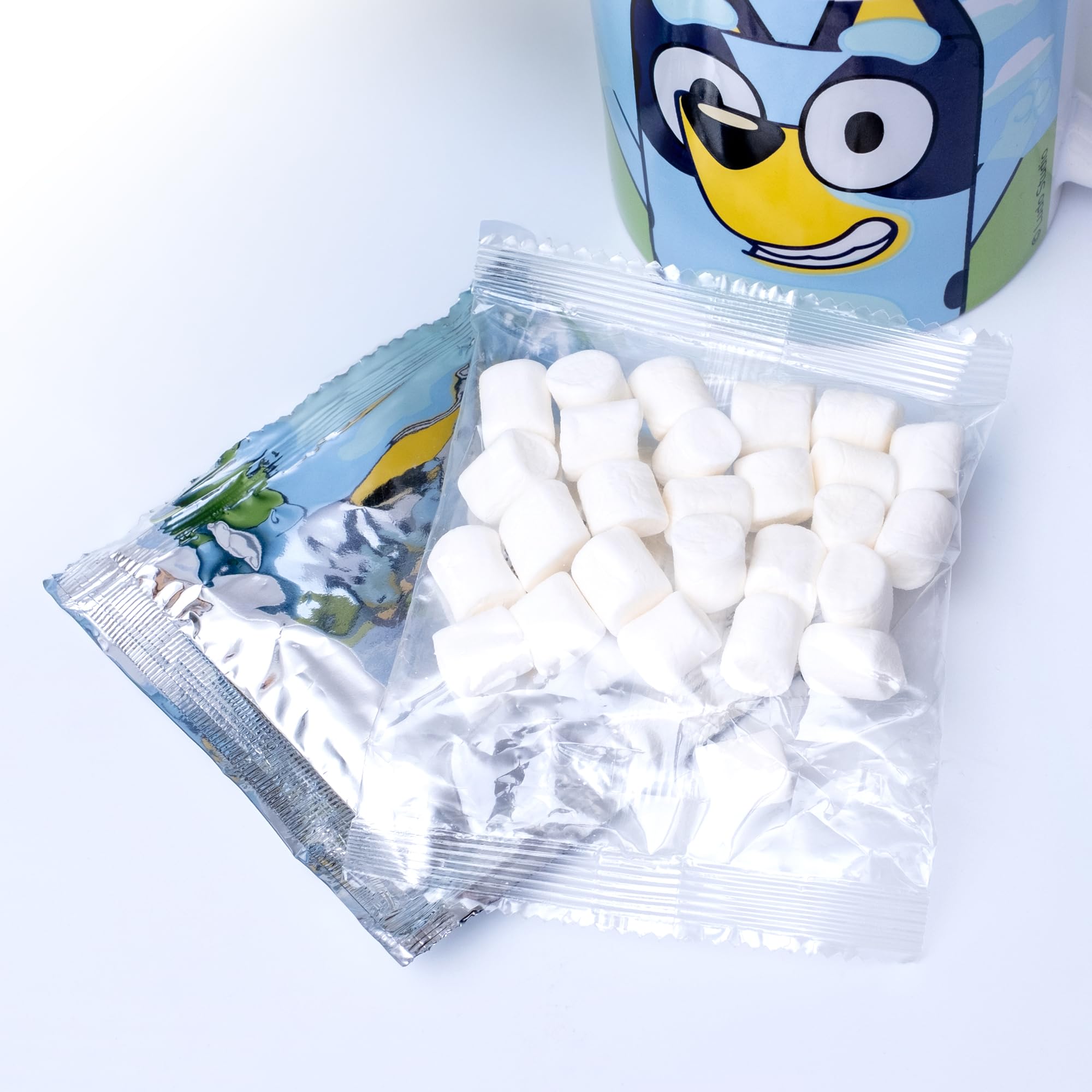 Beams International - Bluey Hot Chocolate Gift Set with Mug Featuring Bluey & Bingo