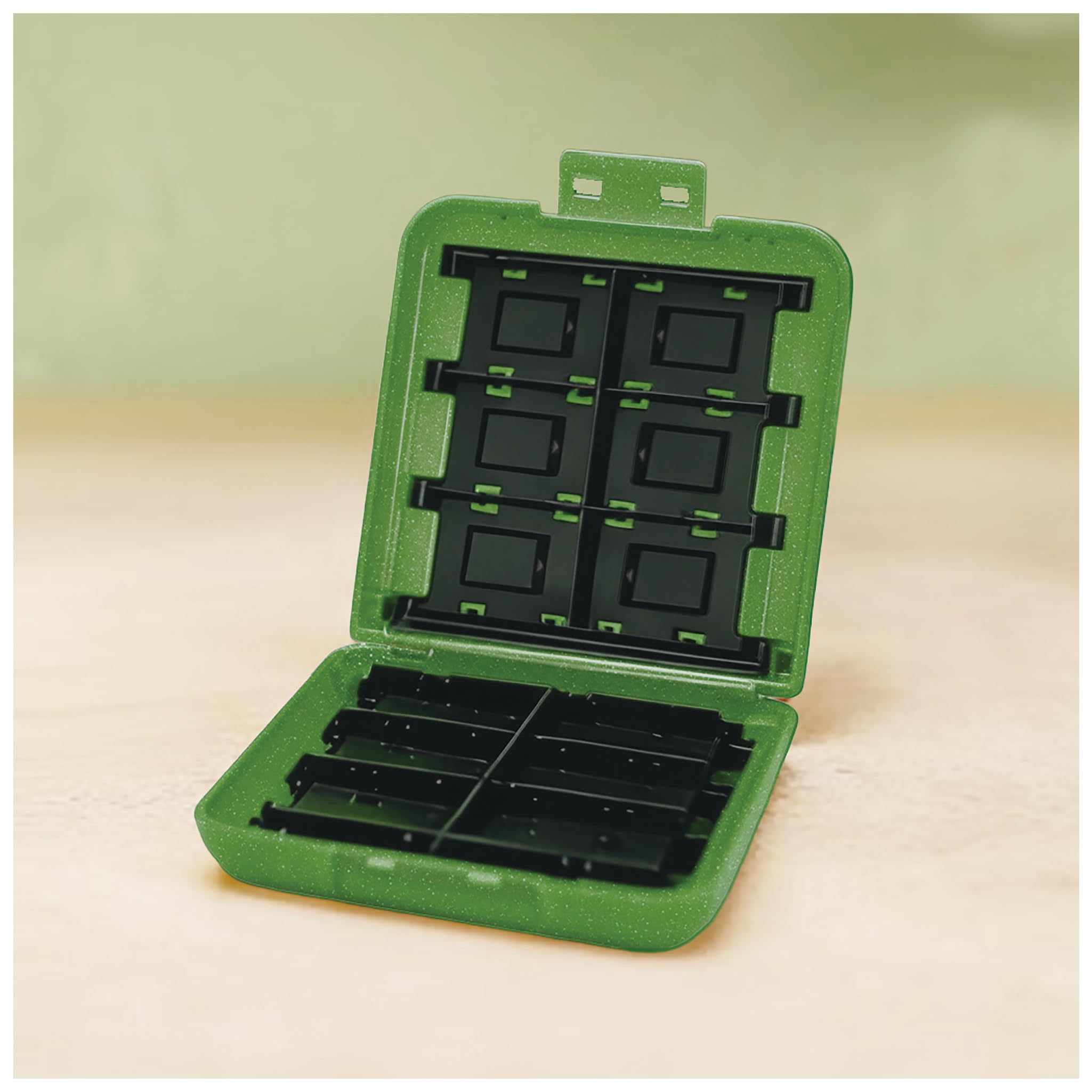 Hori 24-Game Card Case - Pokémon Pixel Green [Nintendo Switch] 3