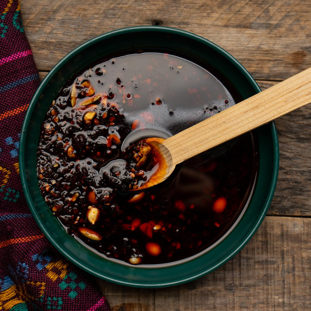 Laoganma Peanuts in Chilli Oil, 275 g