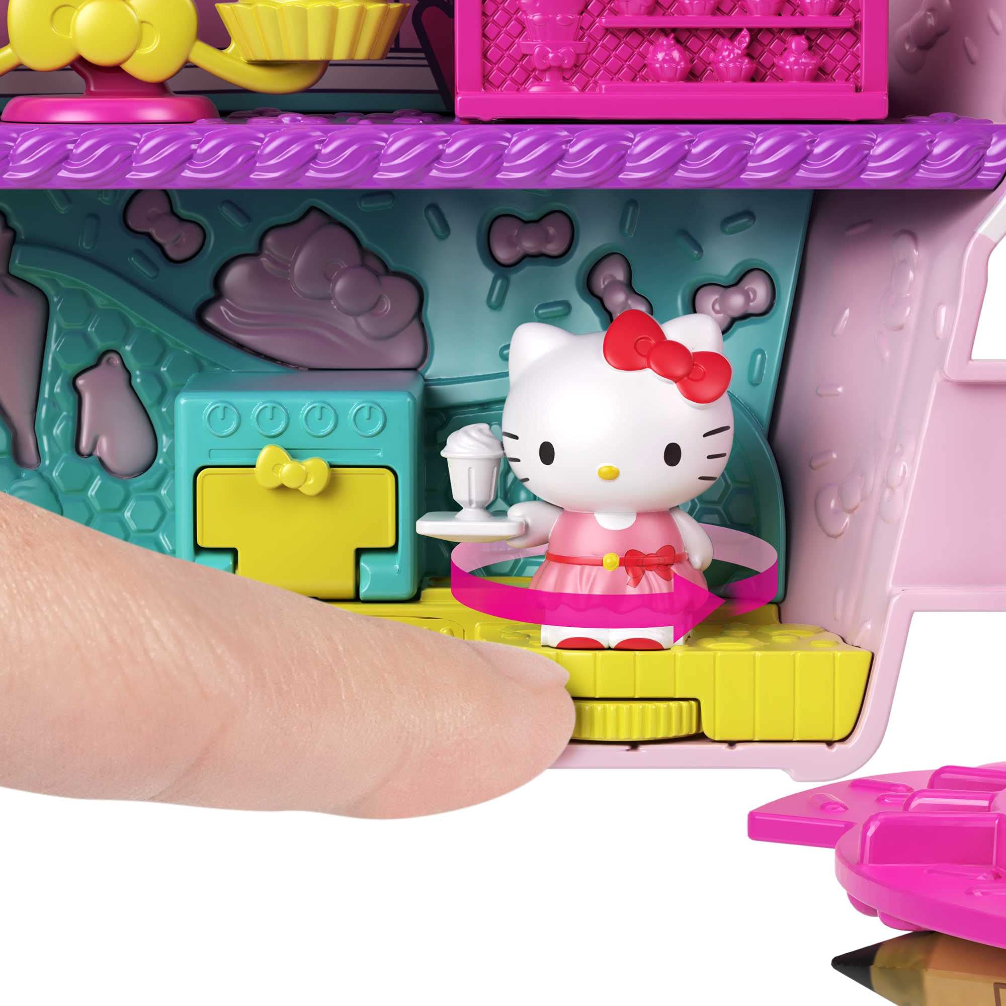 Hello Kitty Sanrio GVB30 Hello Kitty and Friends Minis Cupcake Bakery 7