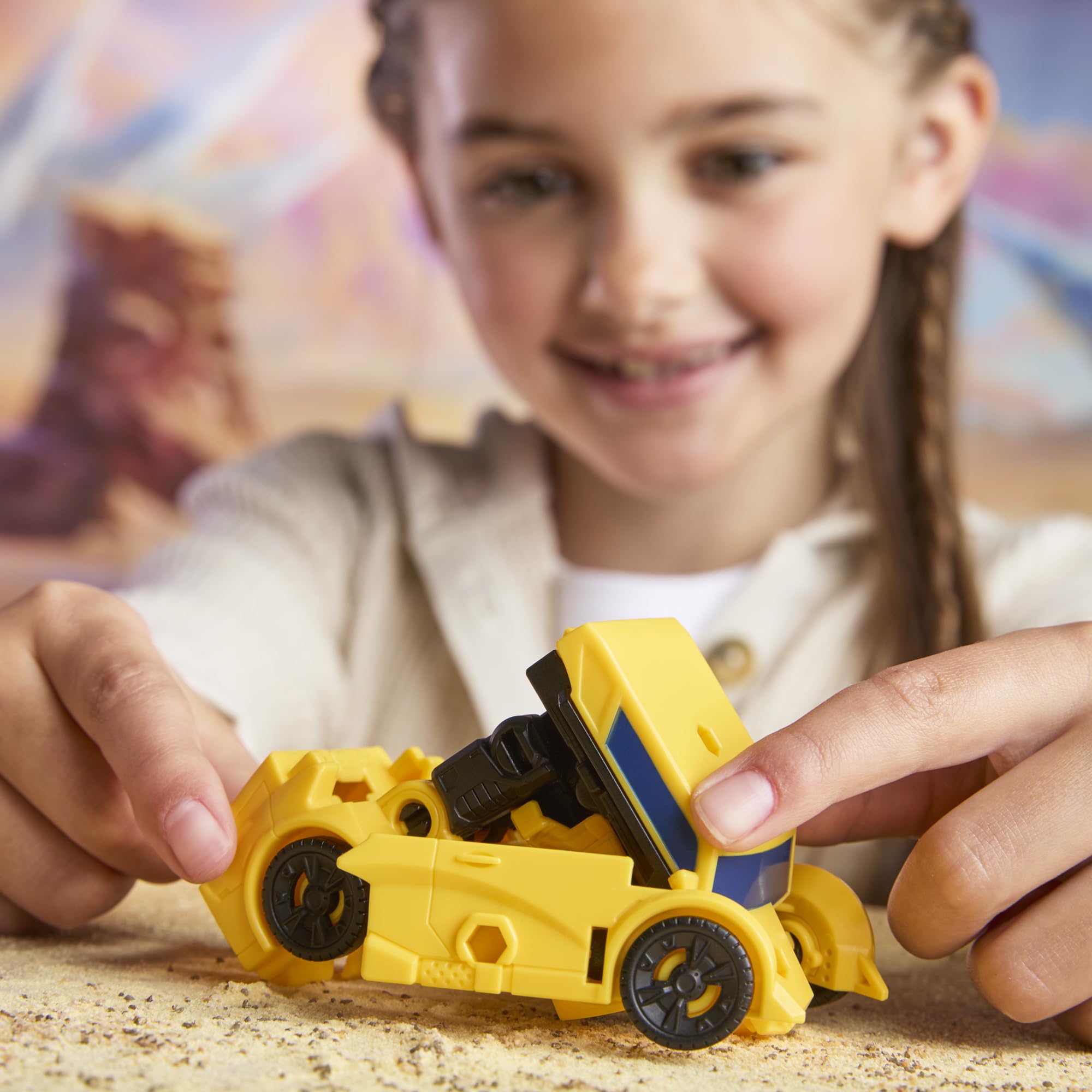Transformers CYBERWORLD Armored Changers Bumblebee Action Figure - Ages 6+, 2-in-1 Transformation, 18.07 cm 8