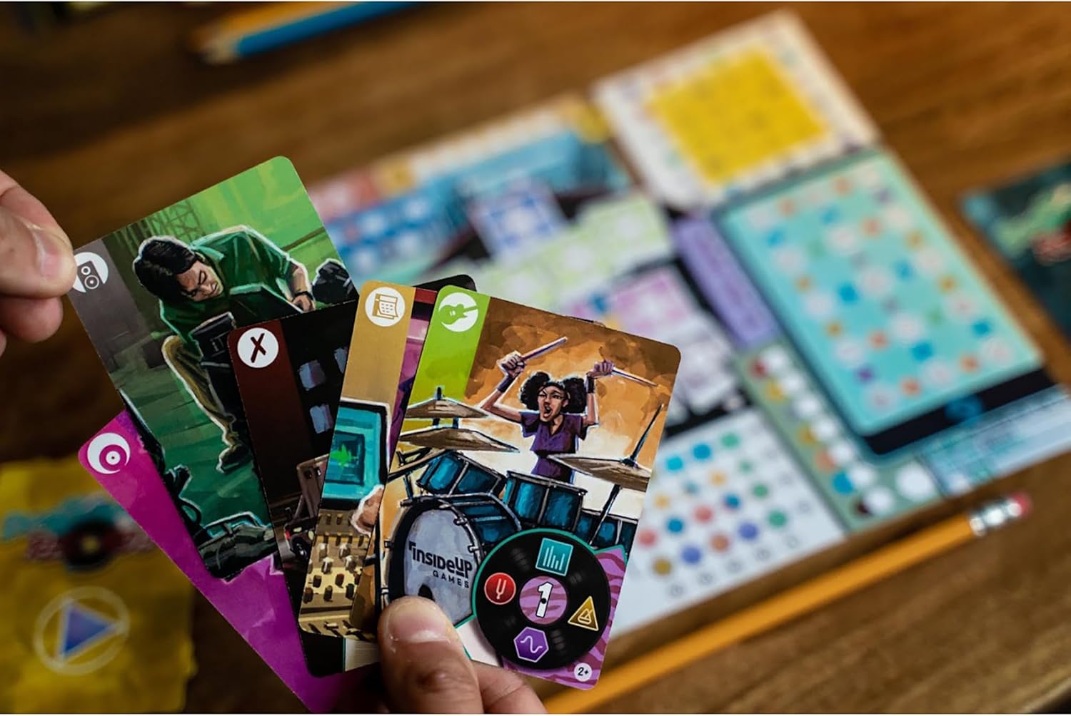 Inside Up Games Draft &amp; Write Records – Musikbrettspiel, Karten-Drafting, Strategiespiel 3