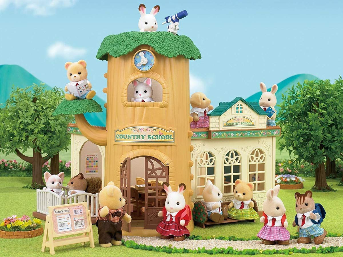 Sylvanian Families Country Tree School Dollhouse Playset | Ages 4-14 | Multicolor Plastic 6