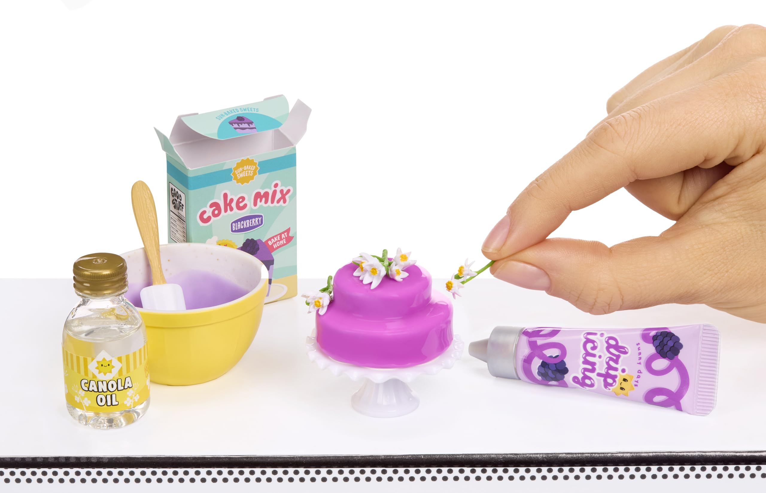 MGA's Miniverse Make It Mini From Scratch Series 2 Mini Collectibles | DIY Modeling Crafts | Ages 3+ 4