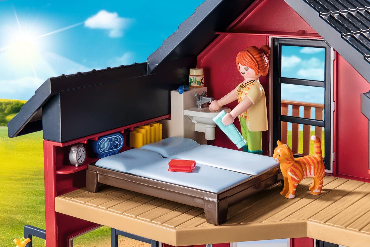 Playmobil 71248 Country Farm House Playset - Sustainable Farm Animal Toy for Kids 4+