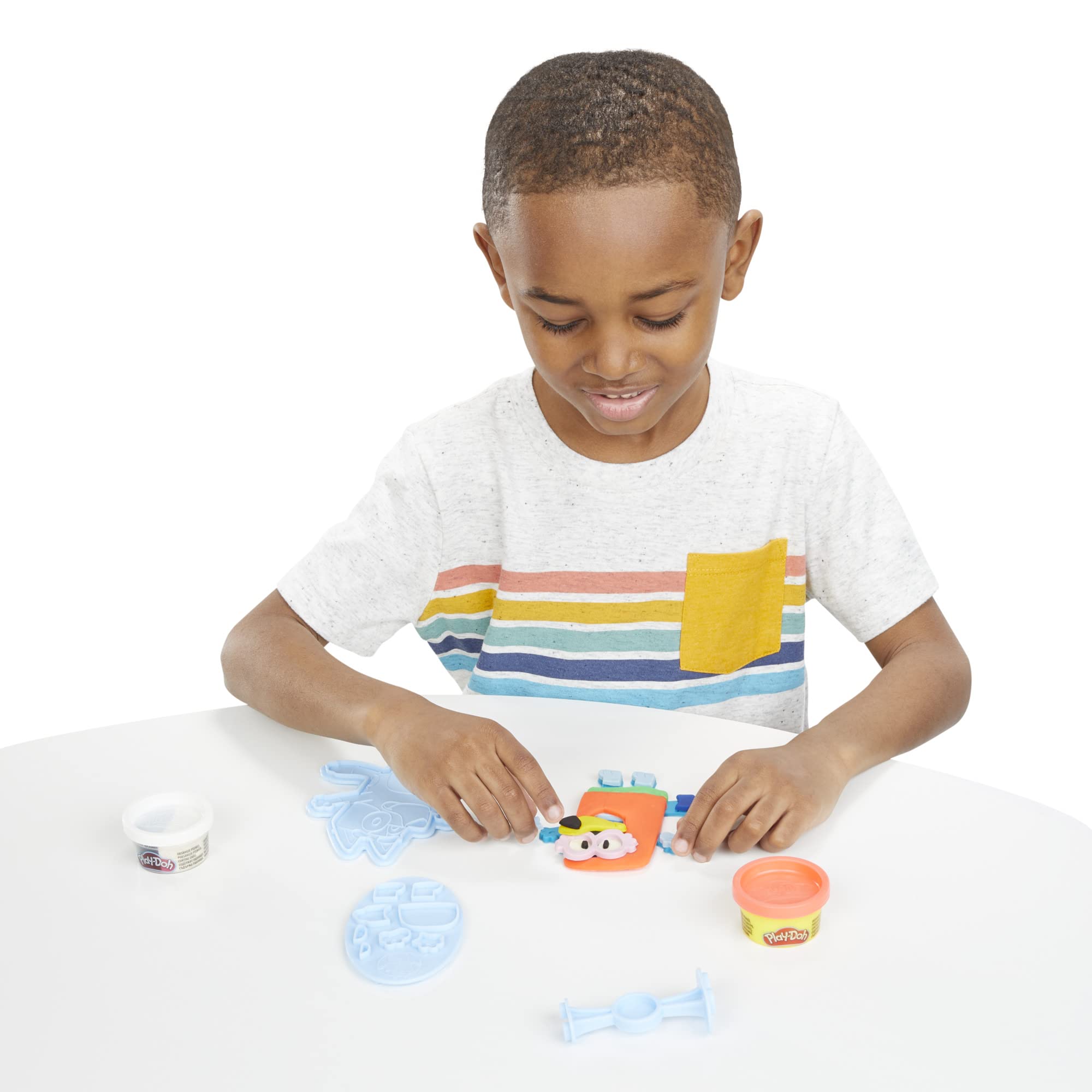 Play-Doh Bluey Make ’n Mash Costumes Playset - Creative Arts & Crafts Toy for Toddlers 3+ 4