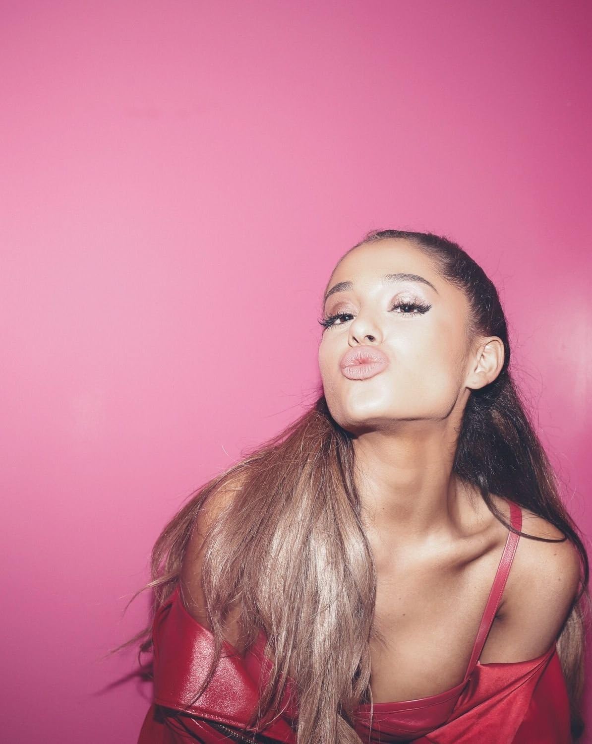 Ariana Grande - Dangerous Woman [Audio CD] 4