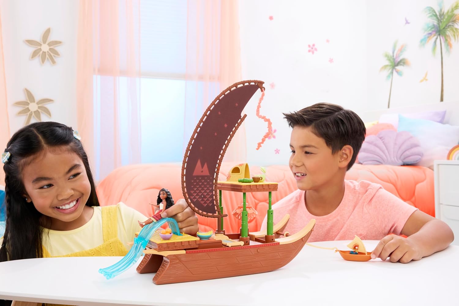 Mattel Disney Moana 2 Adventure Canoe Playset with Floating Canoe, Moana Doll & Heihei - 13-Piece Set for Ages 3+ 2