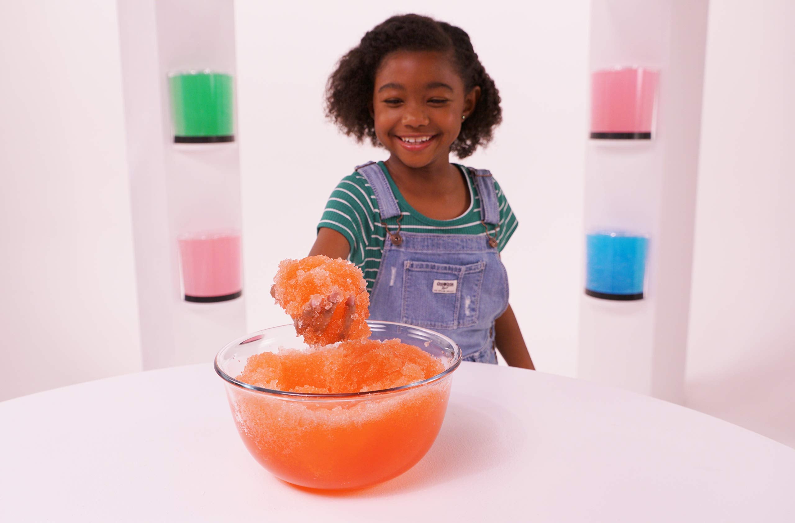 Zimpli Kids Gelli Play Red - Magically Turns Water into Thick, Colourful Goo 3
