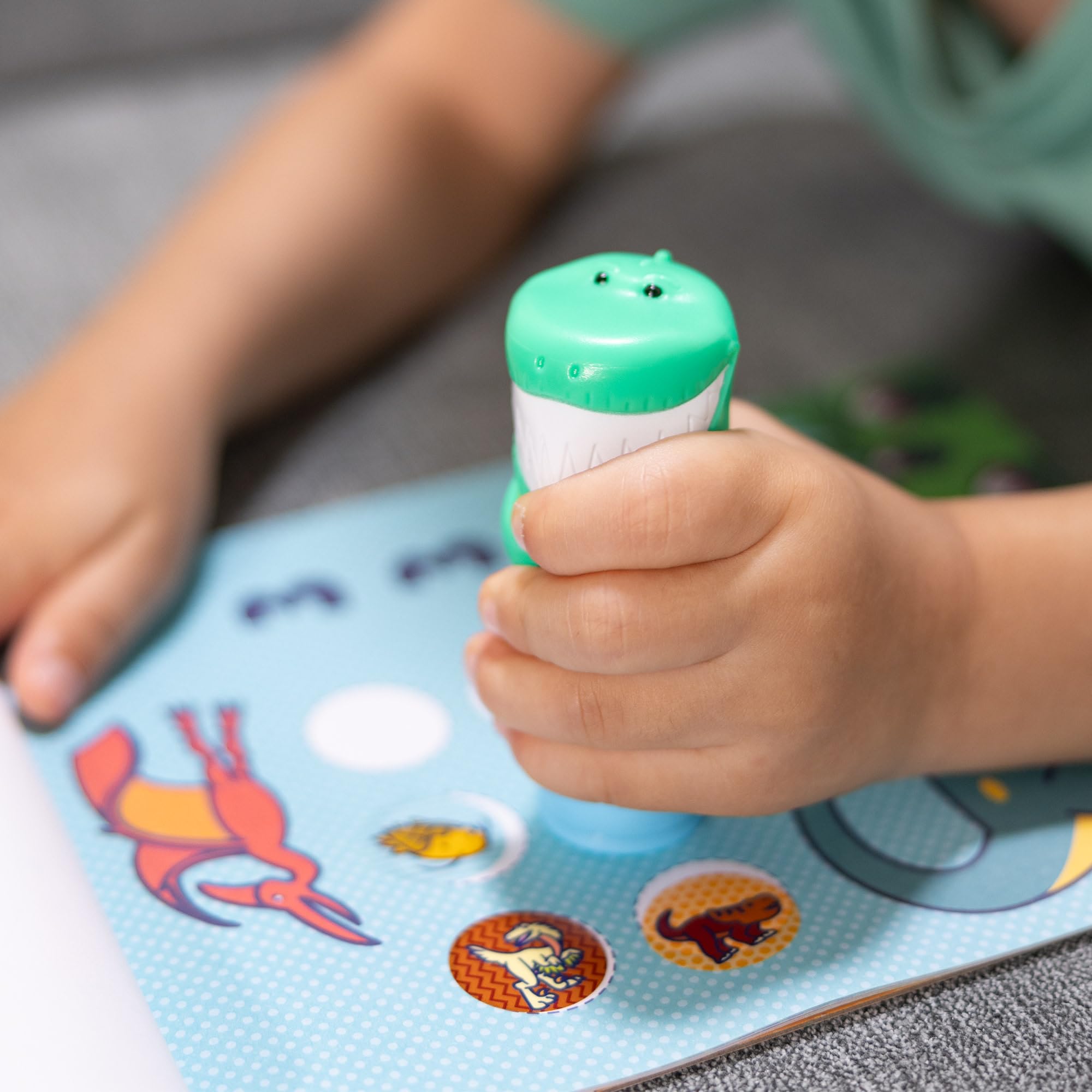 Melissa & Doug WOW Sticker Stamper & Activity Pad - Dinosaur Theme | Age 3+ | Mess-Free Play 2