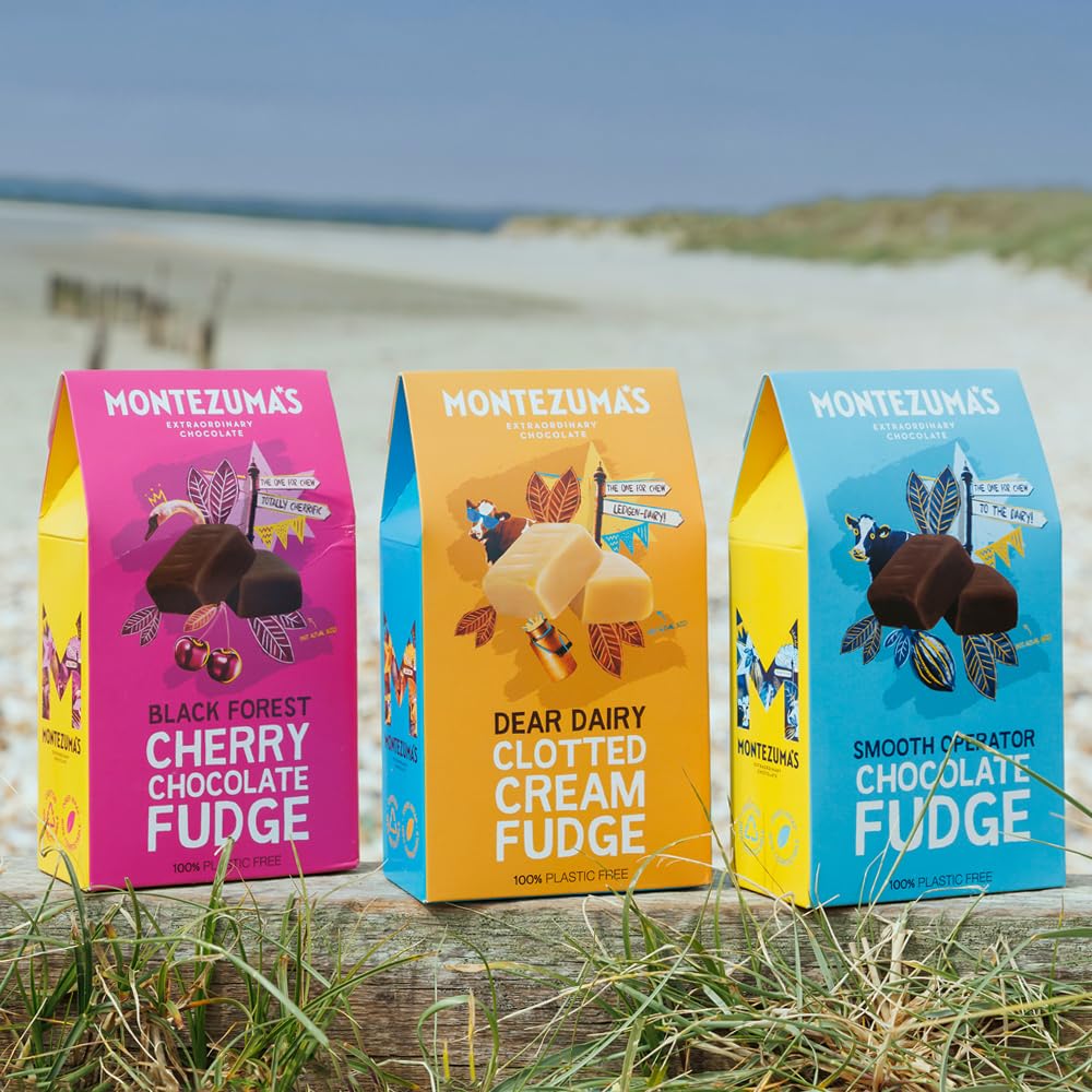 Montezuma's Black Forest Chocolate Fudge, 150g 3