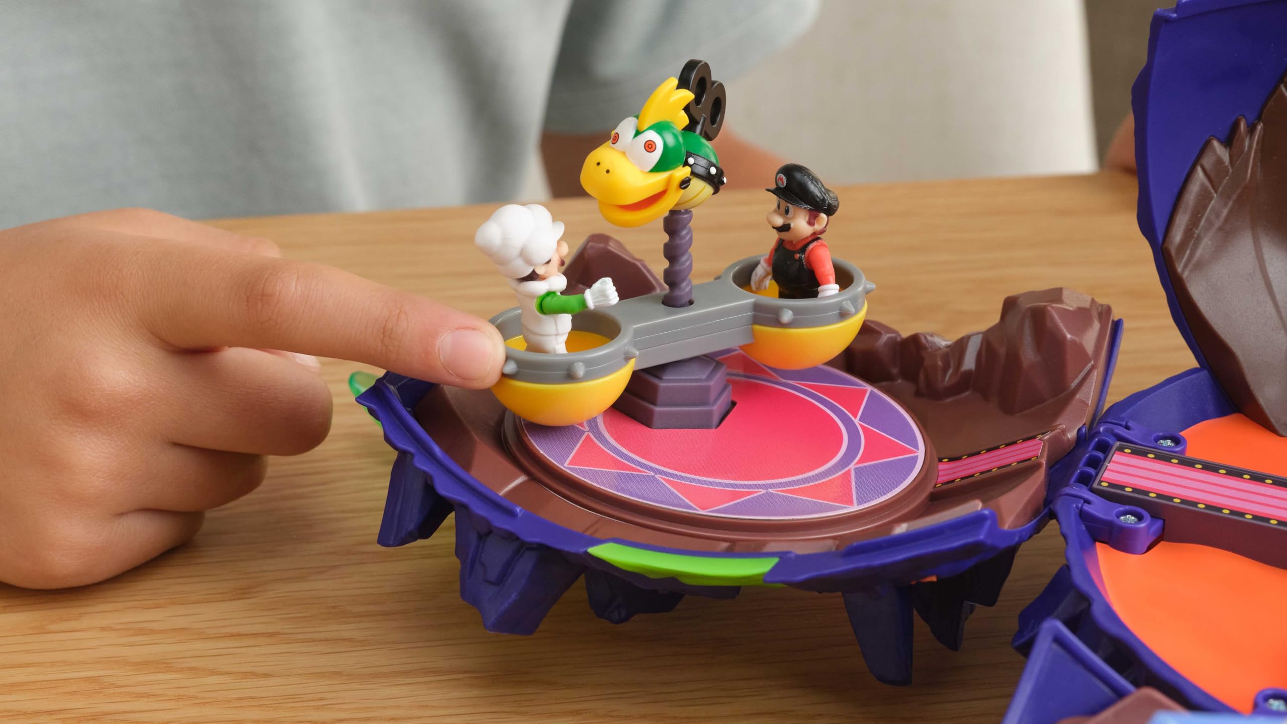 THE SUPER MARIO BROS. MOVIE Wonder Bowser Jr. Planet Playset with 1.5" Mini Figure and Clown Car | Ages 3+ | Plastic 3